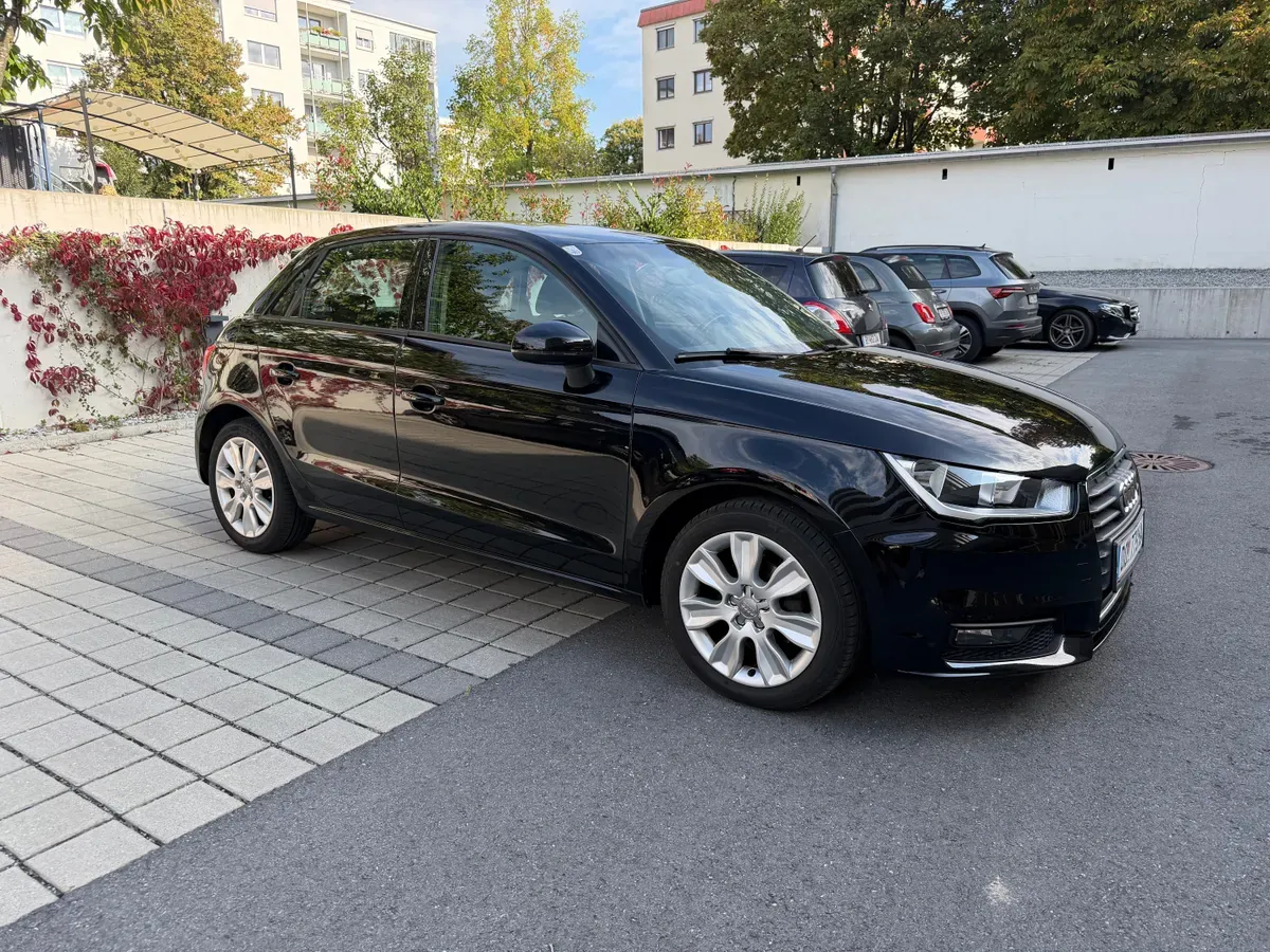 Audi A1 2017 photo 3