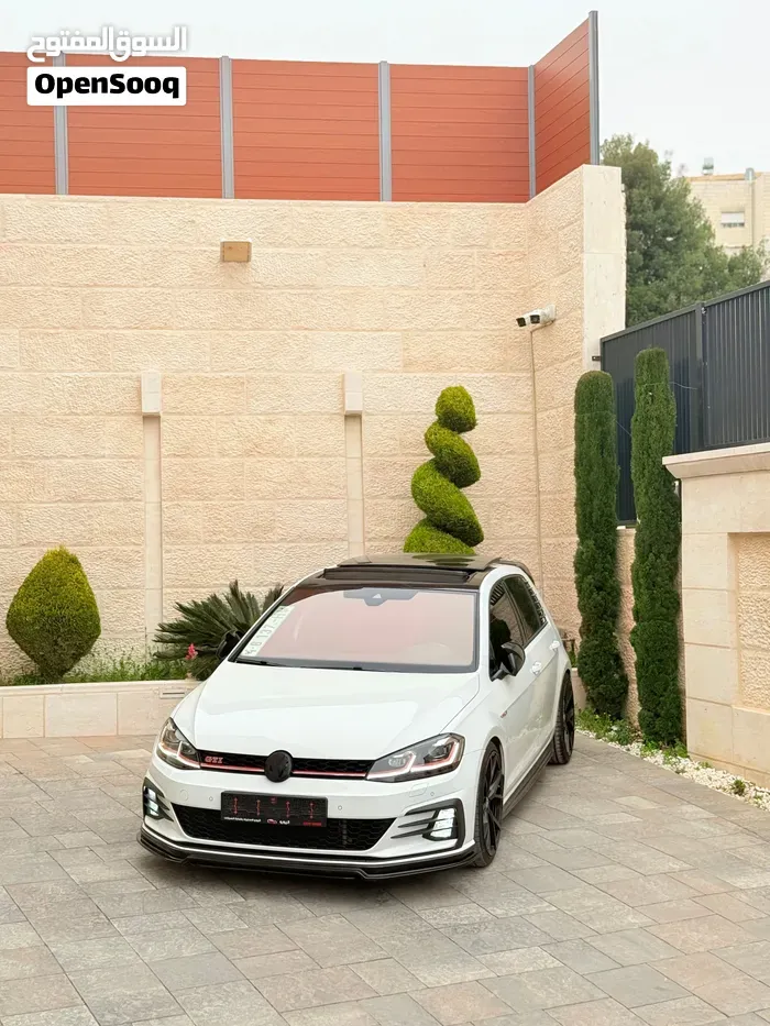 Volkswagen Golf Gti 2018 photo 4