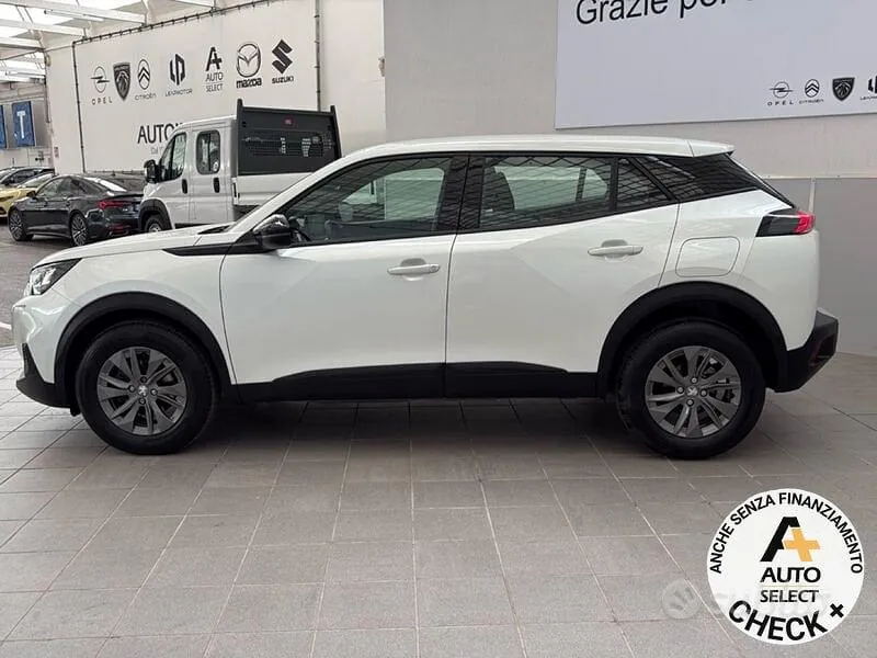 Peugeot 2008 2023 photo 3