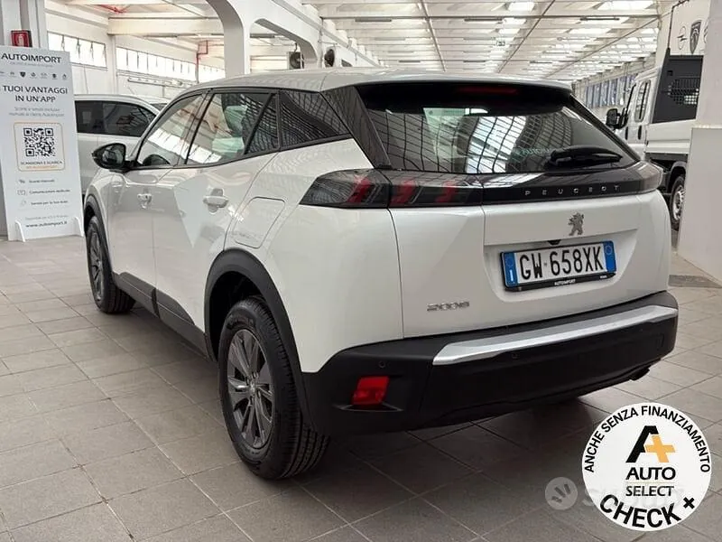 Peugeot 2008 2023 photo 4