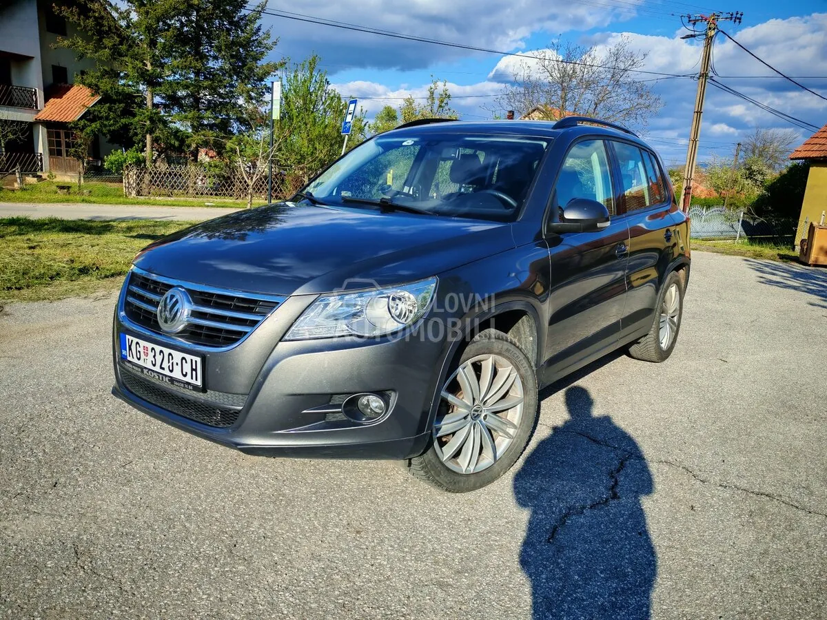 Volkswagen Tiguan 2011 photo 4