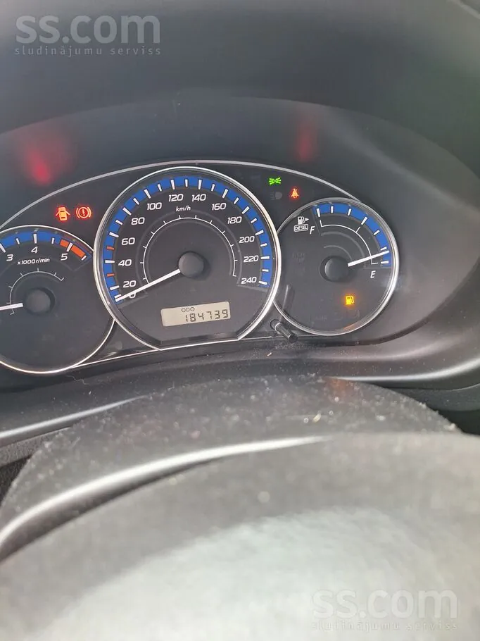 Subaru Forester 2010 photo 5