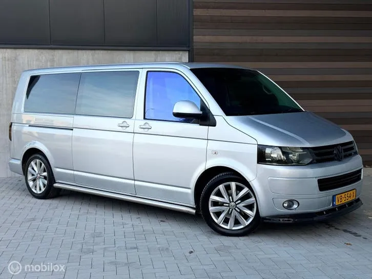 Volkswagen Transporter 2013 photo 2