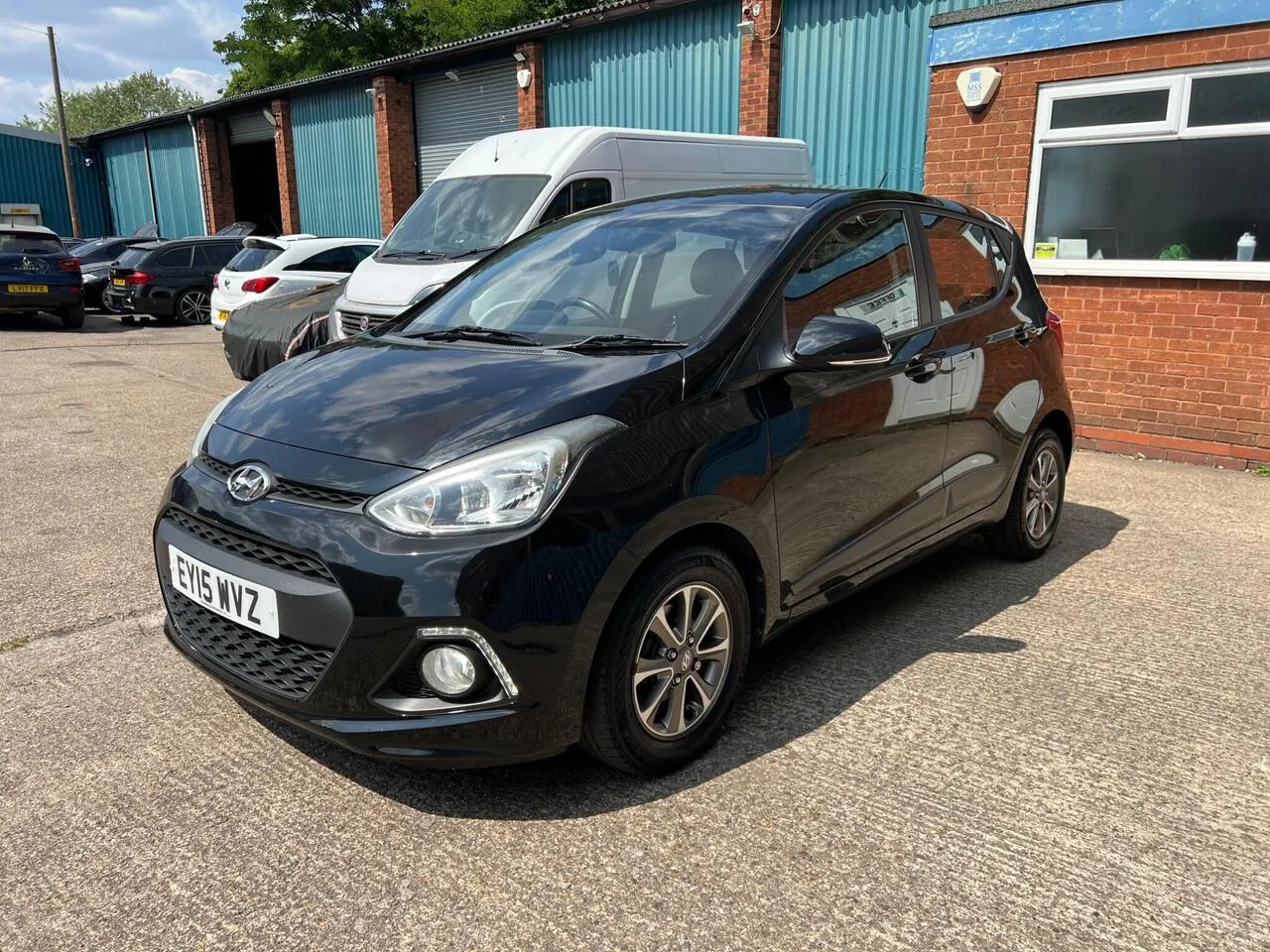Hyundai I10 2015 photo 3