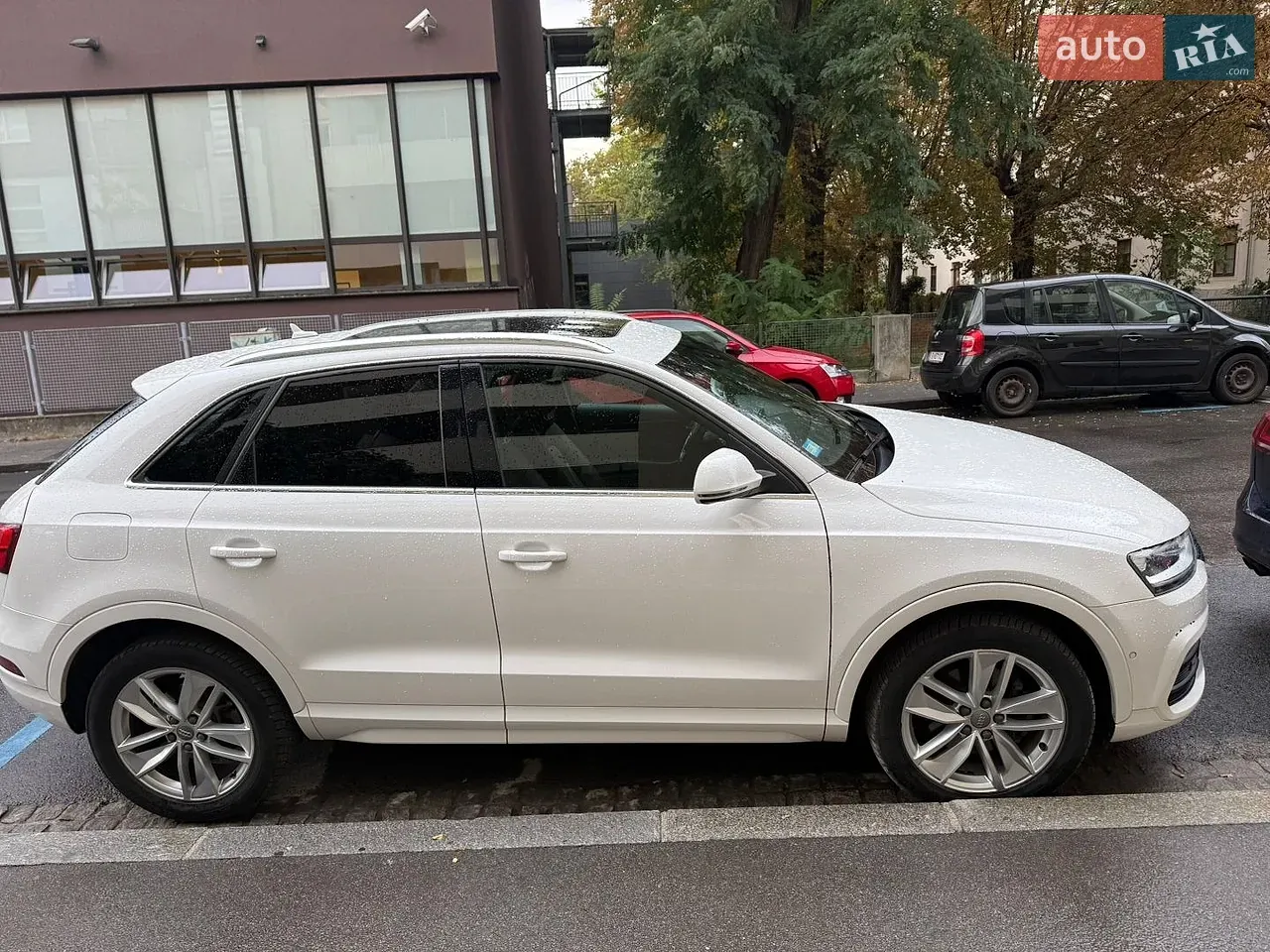 Audi Q3 2016 photo 4