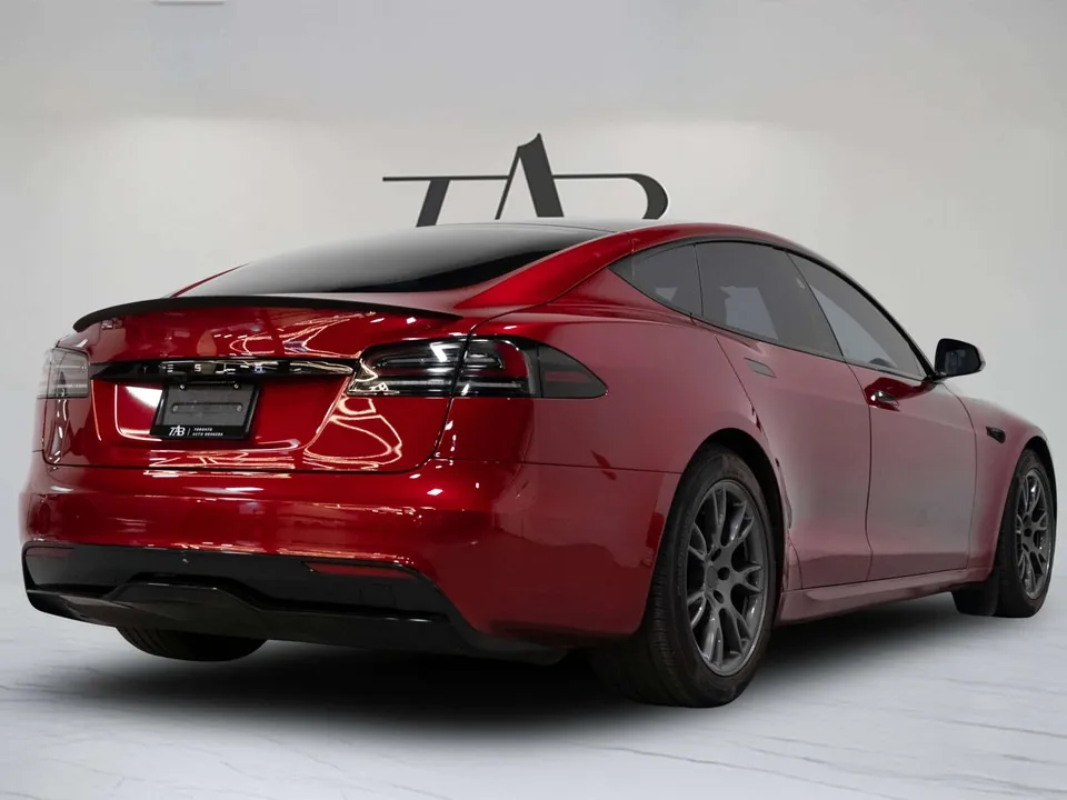Tesla Model S 2023 photo 4
