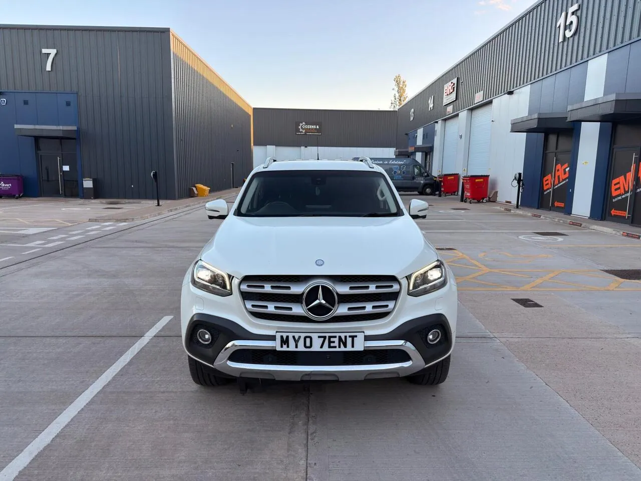 Mercedes-Benz X-Class 2017 photo 2