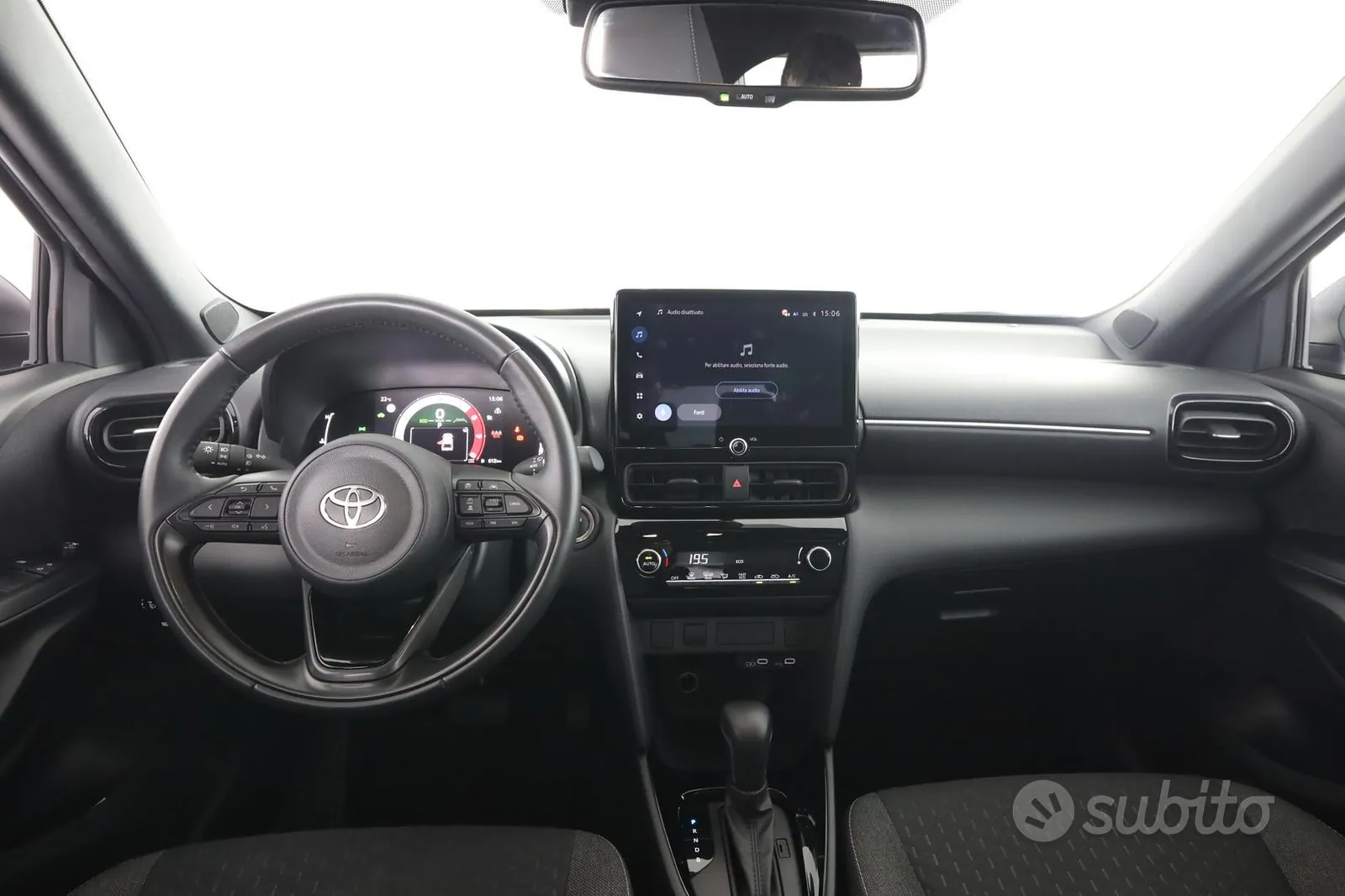 Toyota Yaris Cross 2026 photo 4