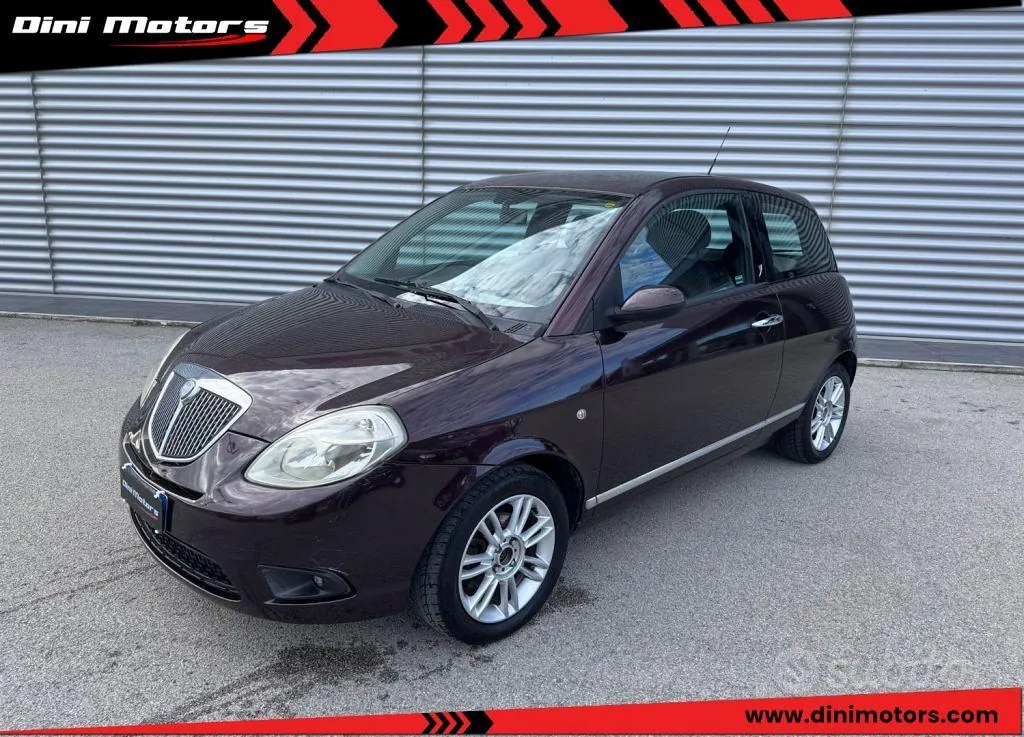 Lancia Ypsilon