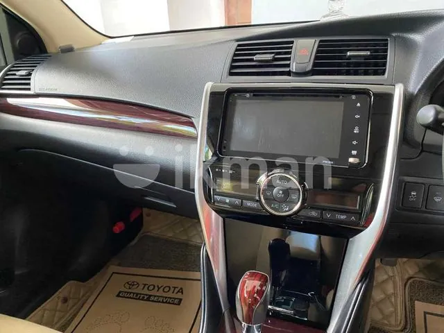Toyota Premio 2019 photo 3