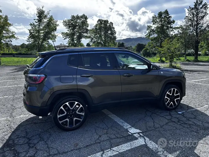 Jeep Compass 2017 photo 2
