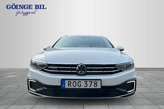 Volkswagen Passat 2023 photo 3