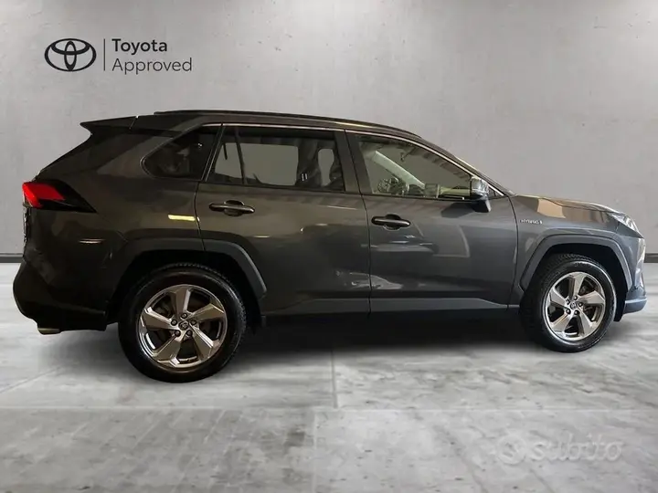 Toyota Rav4 2021 photo 4