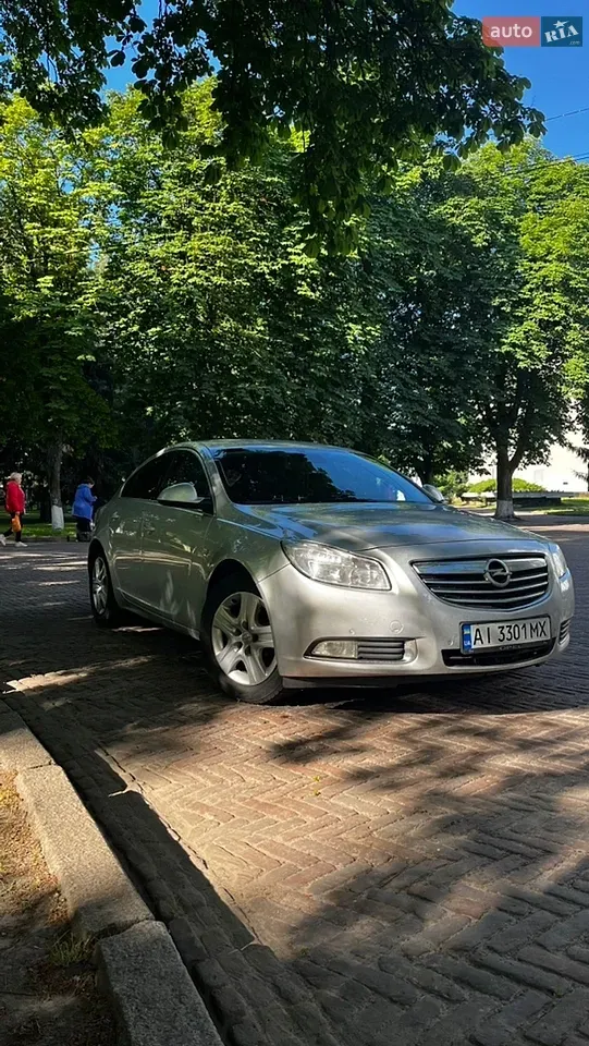Opel Insignia 2010 photo 2