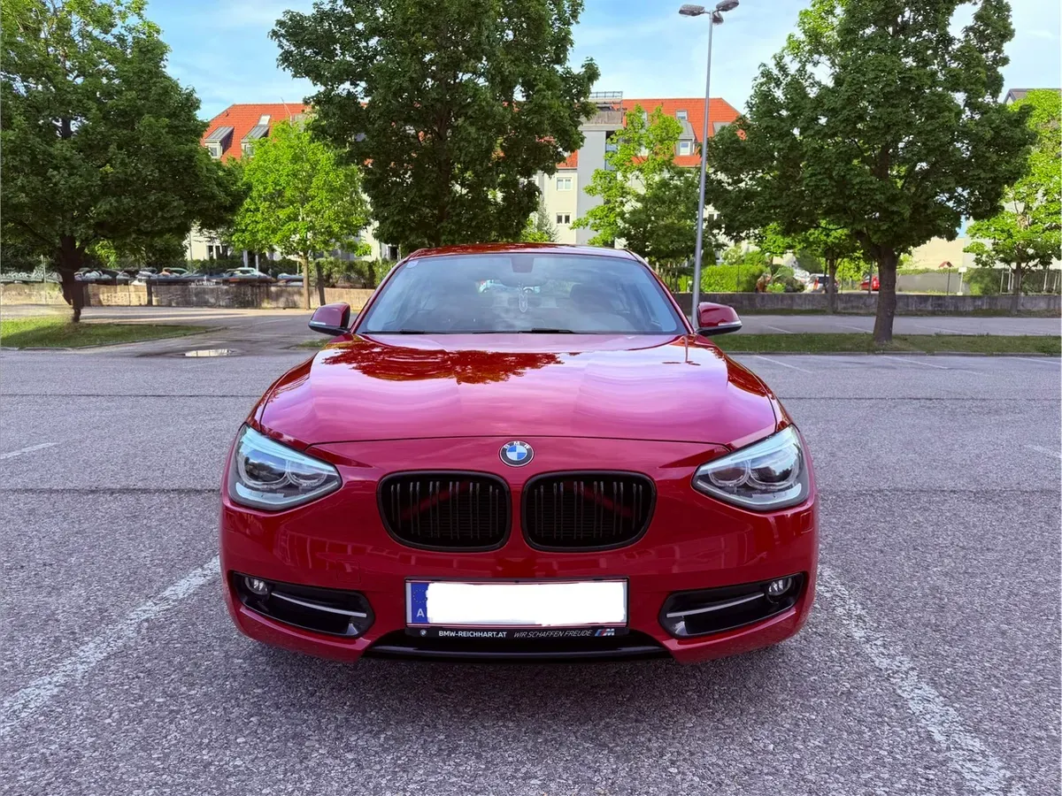 BMW 1 Series 2013 photo 2