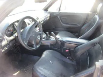 Mazda Mx-5 2000 photo 3