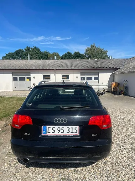 Audi A4 2008 photo 3
