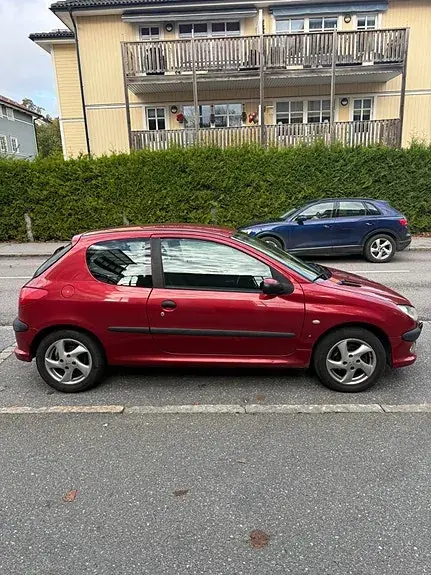 Peugeot 206 2002 photo 3