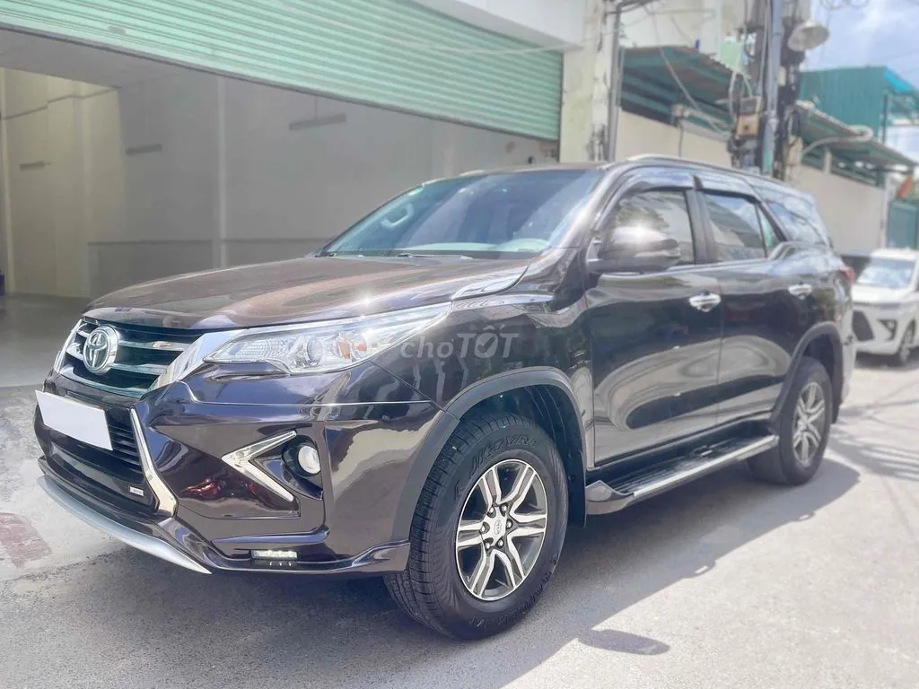 Toyota Fortuner 2018 photo 3