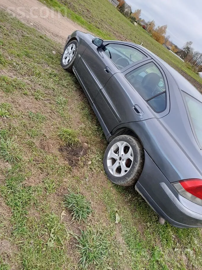 Volvo S60 2002 photo 2