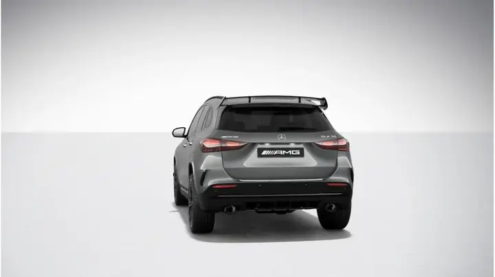 Mercedes-Benz Gla photo 4