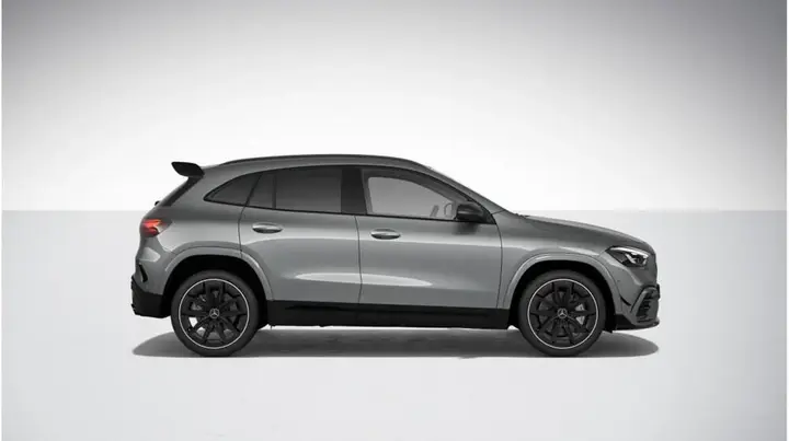 Mercedes-Benz Gla photo 3
