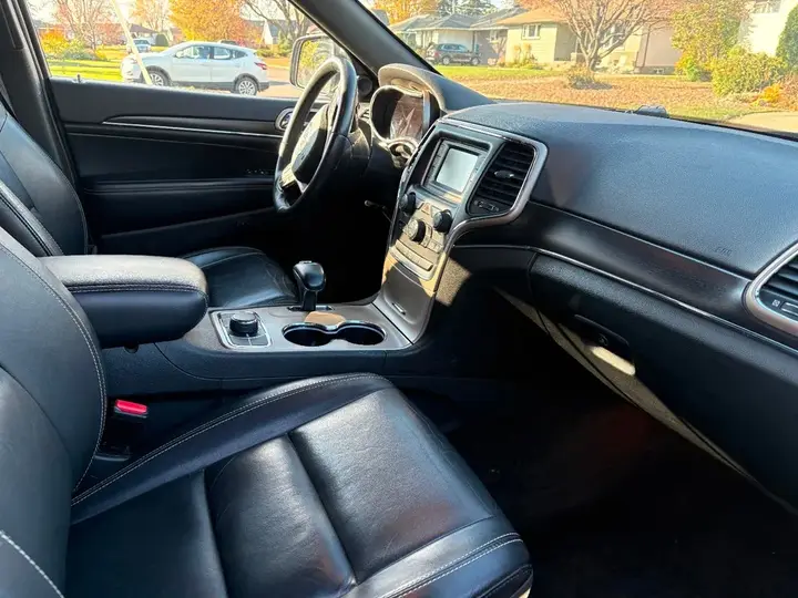 Jeep Grand Cherokee L 2015 photo 4