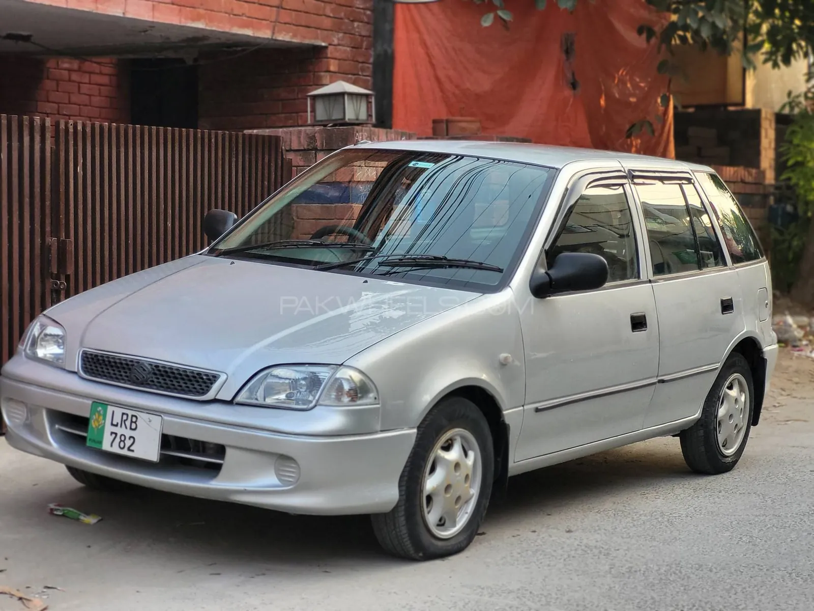 Suzuki Cultus