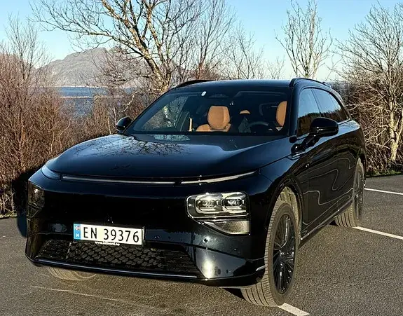 Xpeng G9