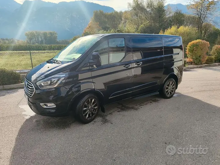 Ford Tourneo Custom