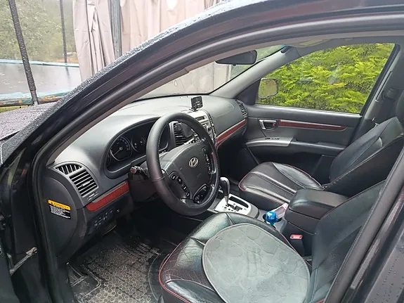 Hyundai Santa Fe 2009 photo 4