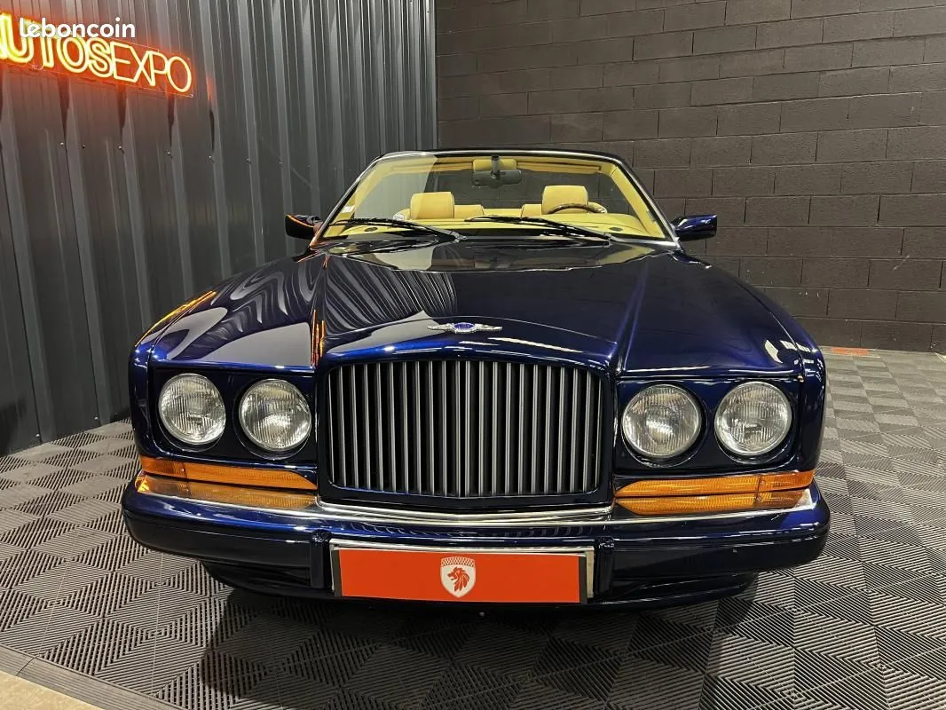Bentley Azure 1996 photo 4