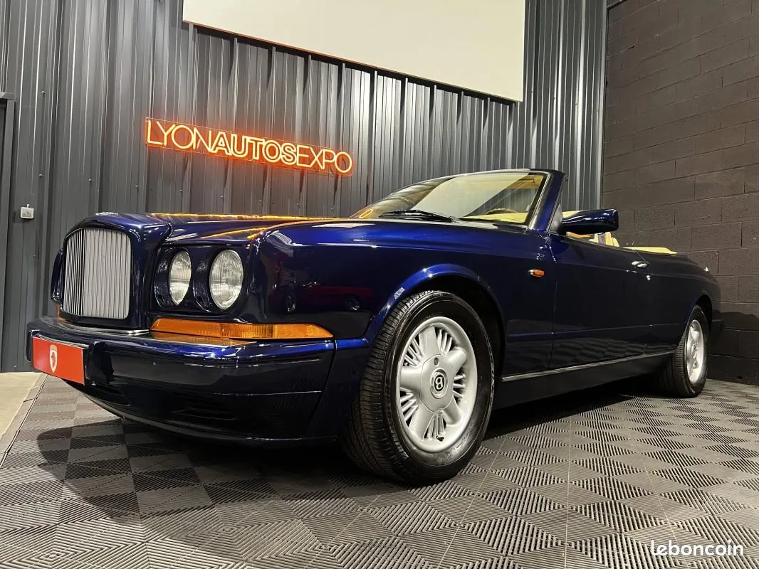 Bentley Azure 1996 photo 3