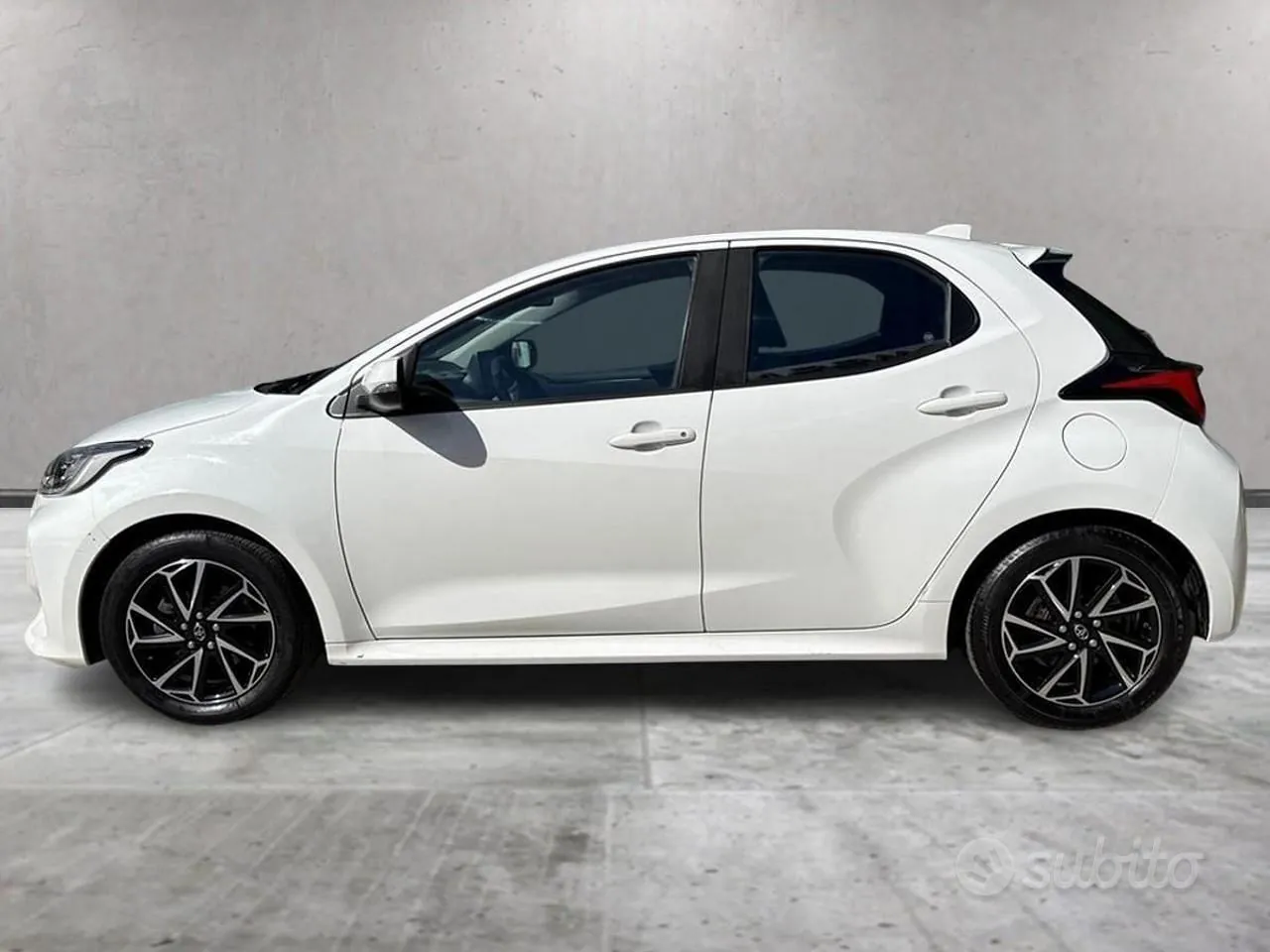 Toyota Yaris 2022 photo 3