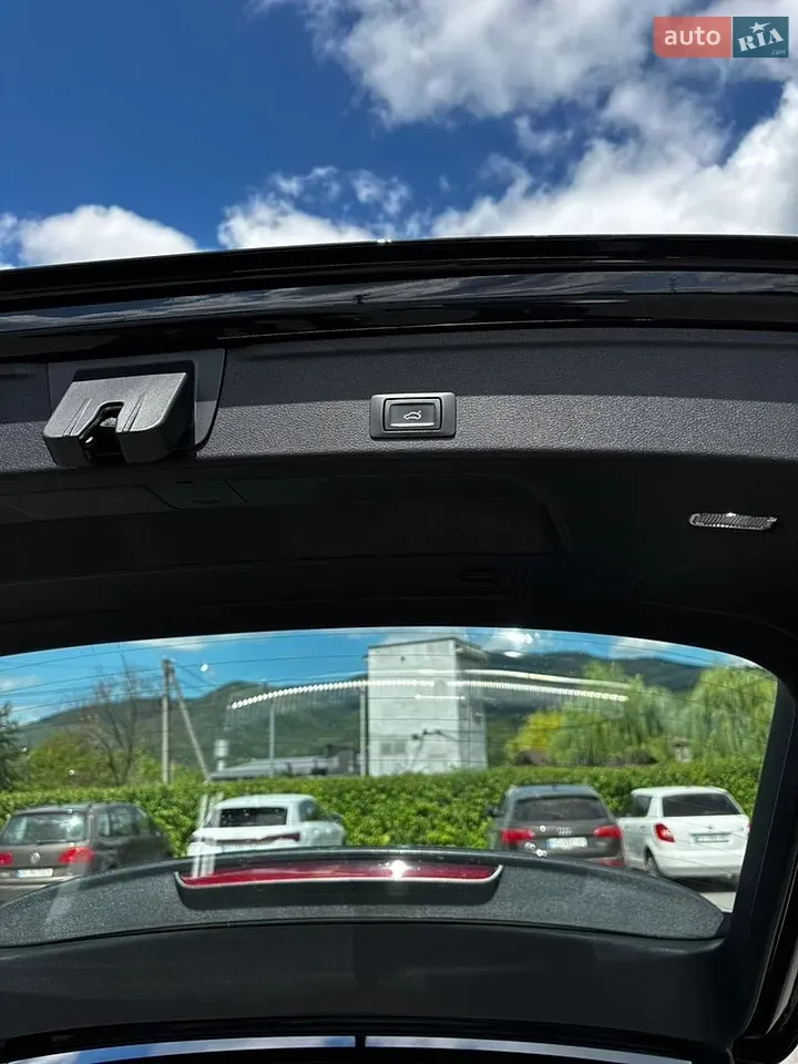 Audi A4 2018 photo 4