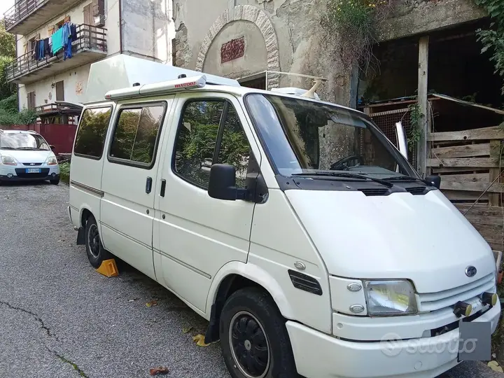 Ford Transit 1991 photo 3