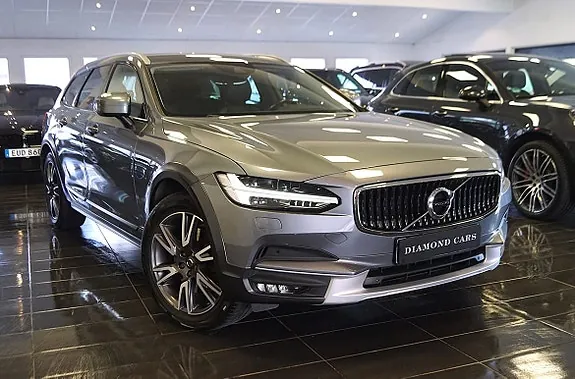Volvo V90 Cross Country