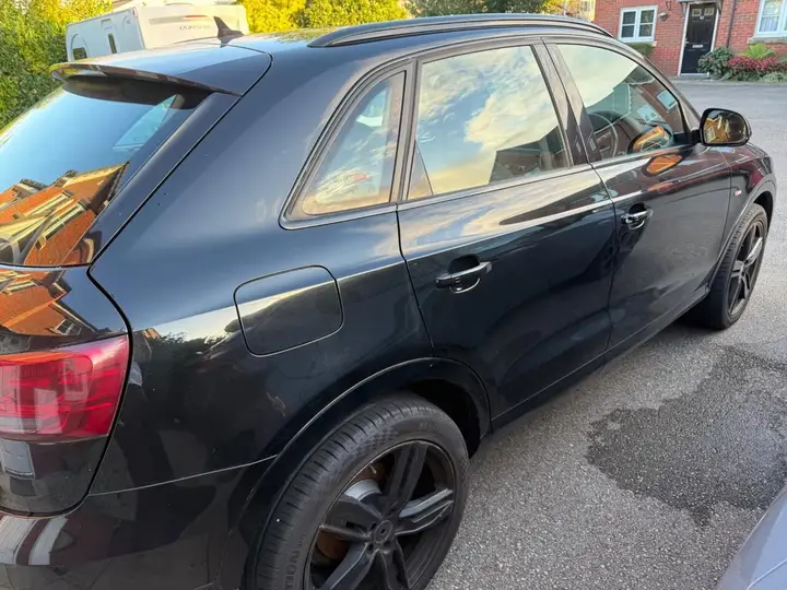 Audi Q3 2013 photo 3