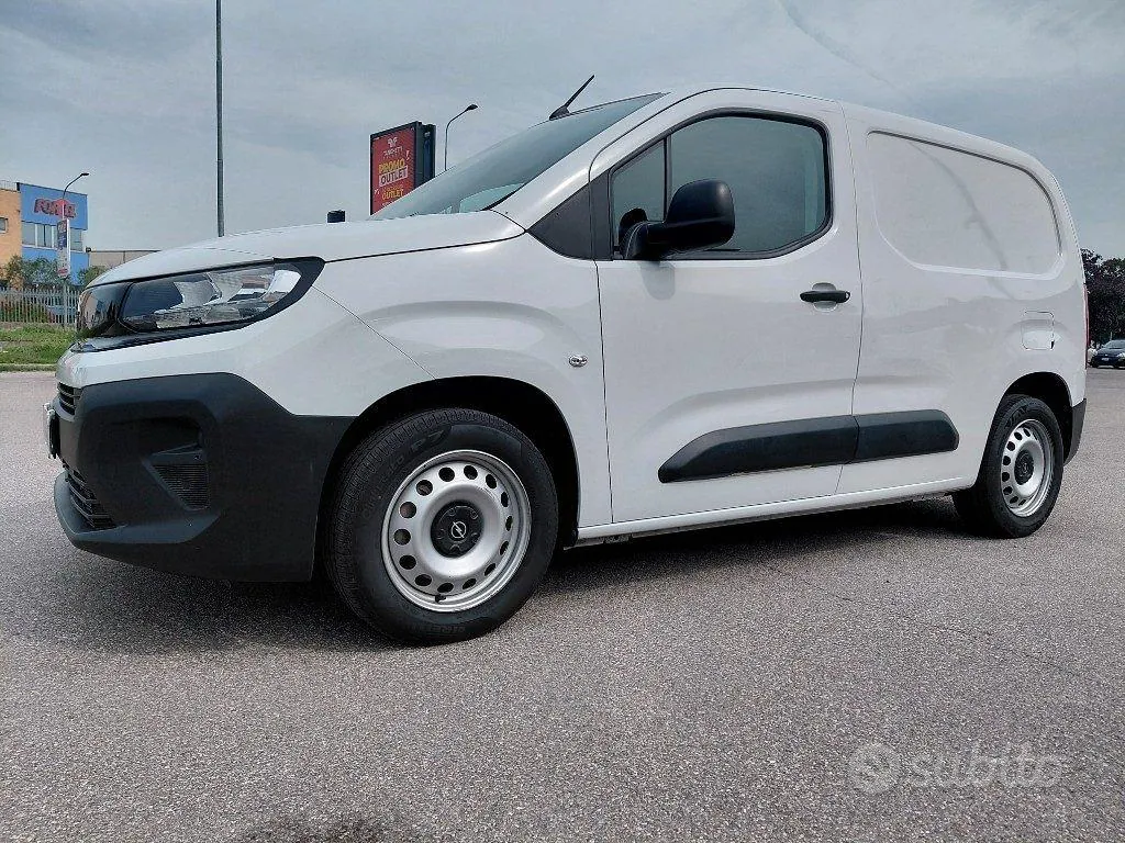Opel Combo 2025 photo 4