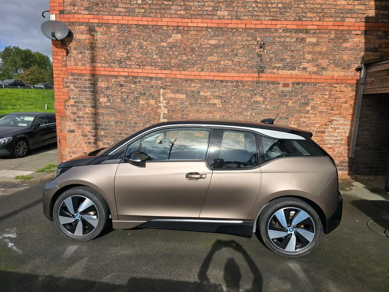 BMW I3