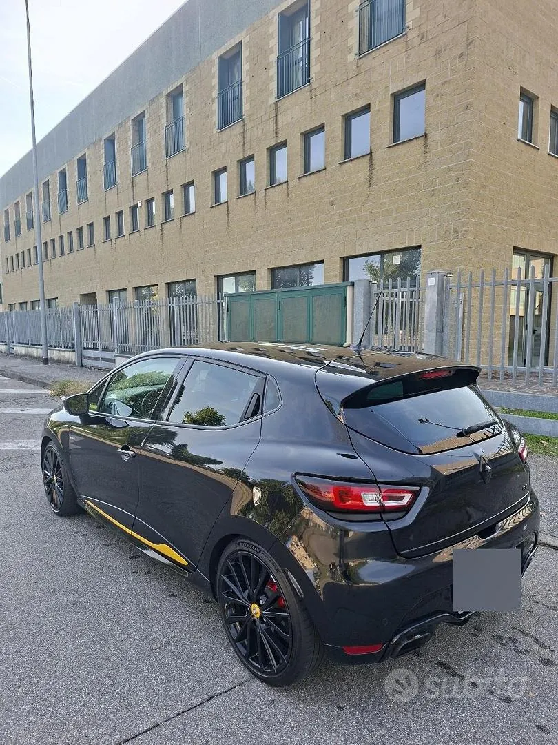 Renault Clio 2018 photo 2