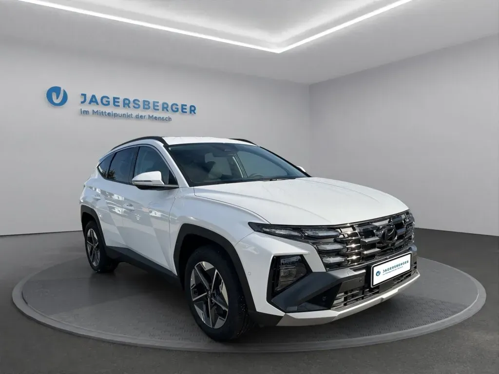 Hyundai Tucson photo 3