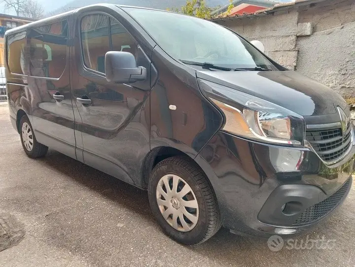 Renault Trafic 2019 photo 3