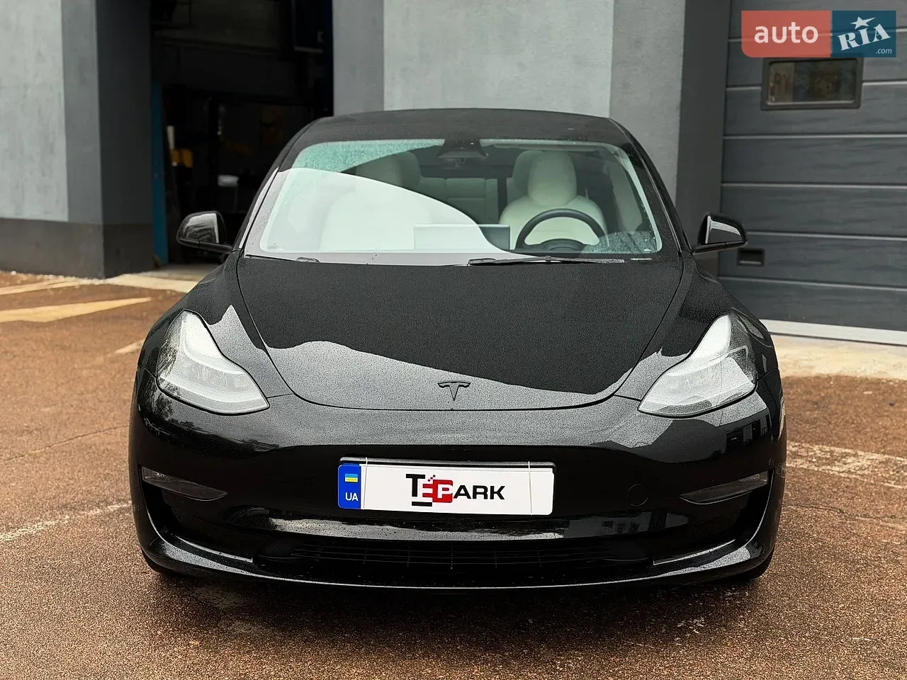 Tesla Model 3 2022 photo 3