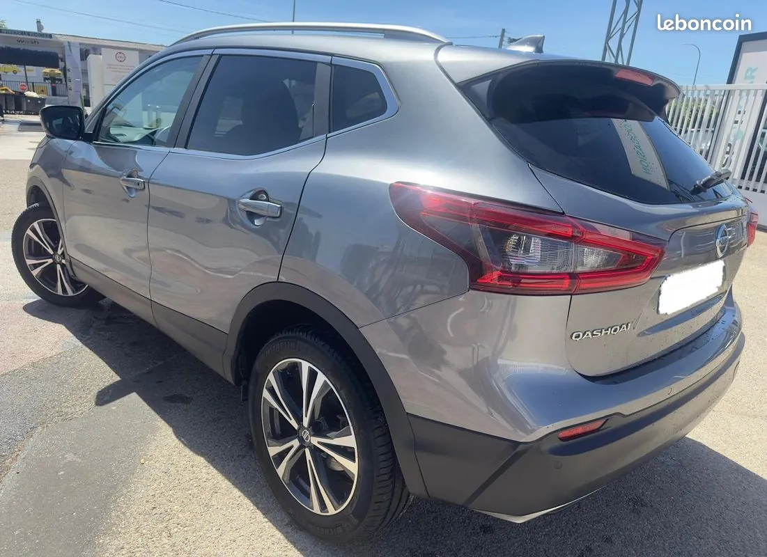 Nissan Qashqai 2017 photo 2