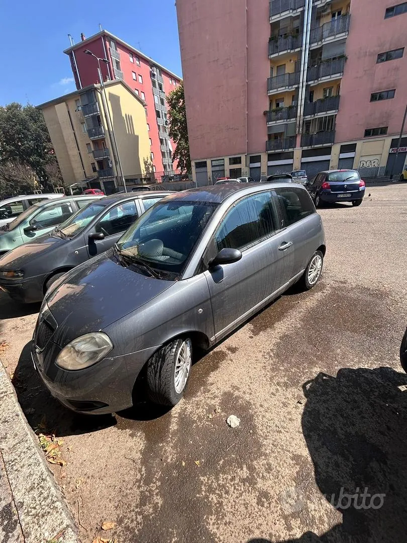 Lancia Ypsilon 2007 photo 2