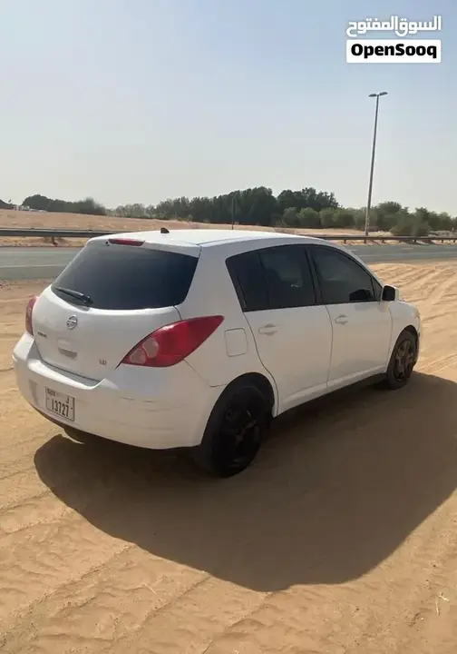 Nissan Tiida 2011 photo 5