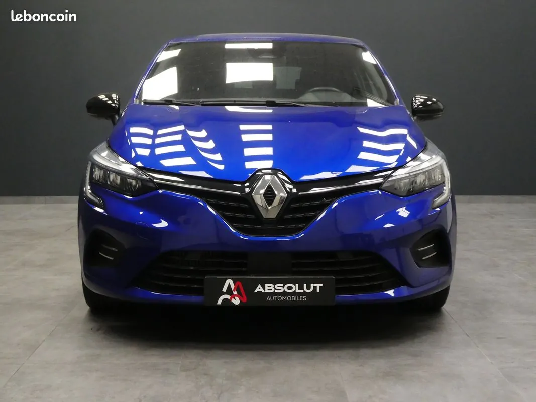 Renault Clio 2022 photo 2