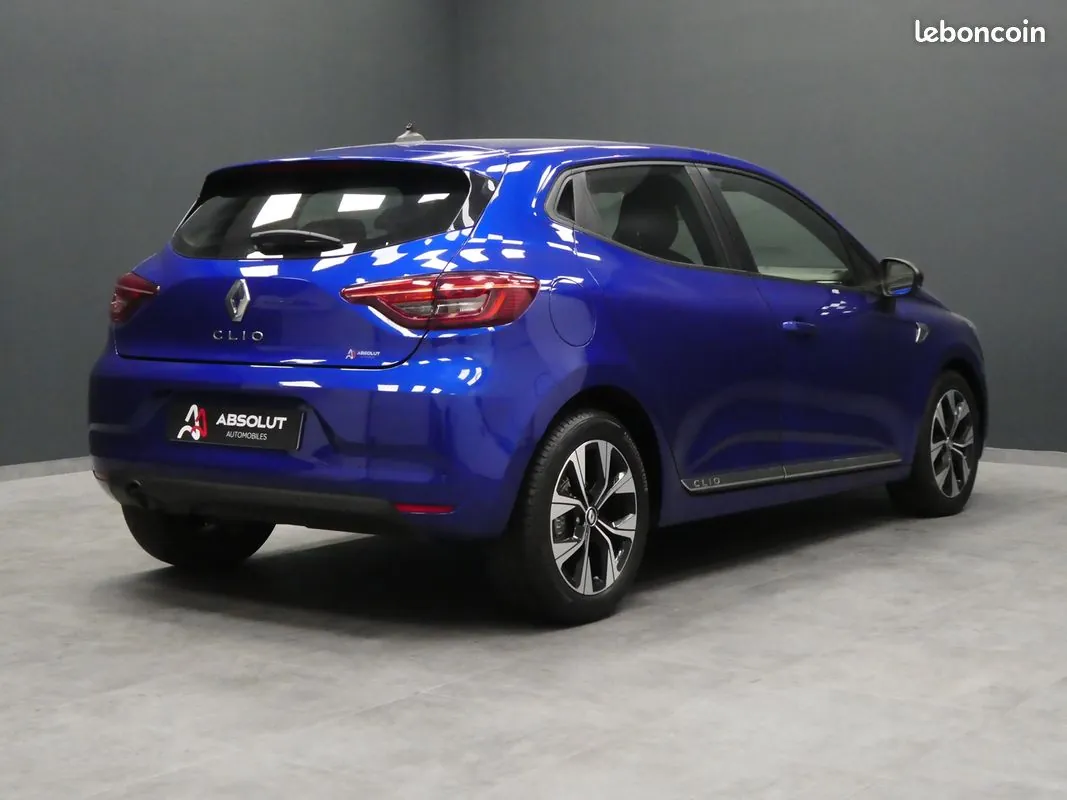 Renault Clio 2022 photo 4