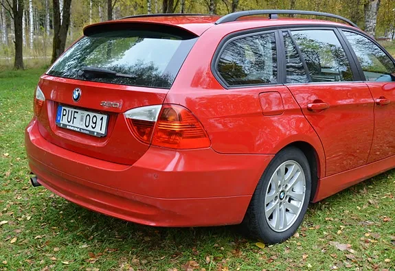 BMW 320I 2007 photo 4